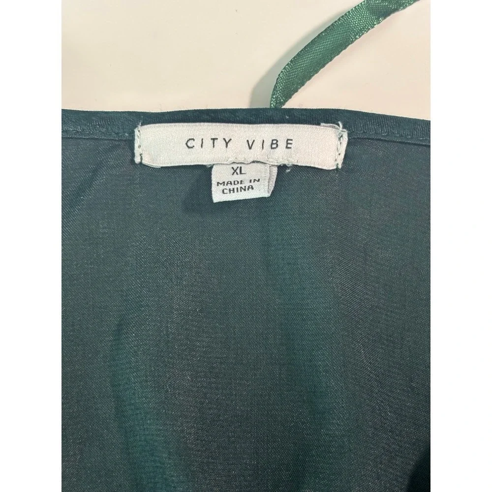 Woman's Emerald Green Ruched Waist V‎ Neck Wrap Style Top XL Balloon Sleeve